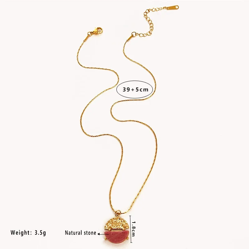 Collar Cadena Fina con Dije Piedra Roja Redonda Dorado – Acero Inoxidable 304 | Diseño Elegante Color - Imagen 1
